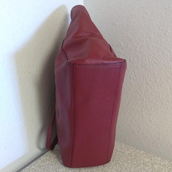 Coach Pebbled Leather Bag - Picture 4 of 8